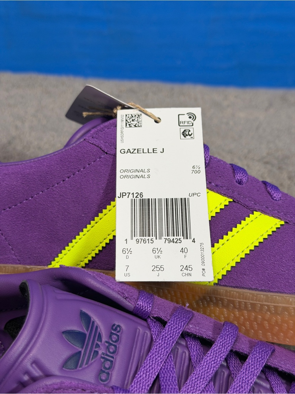 Adidas gazelle j
Brand new - Picture 7 of 9
